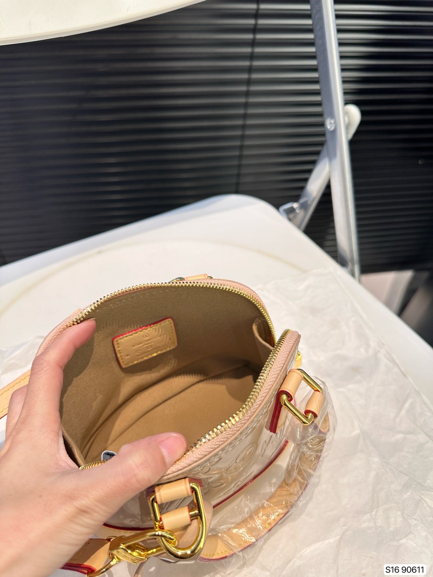 LV Shell Bag Mini Bag