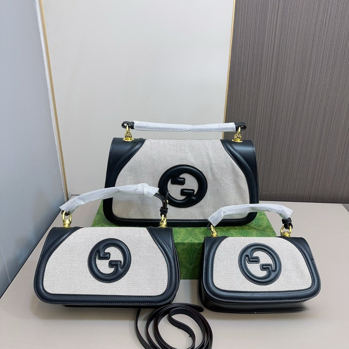 Gucci Signature GG Handbag