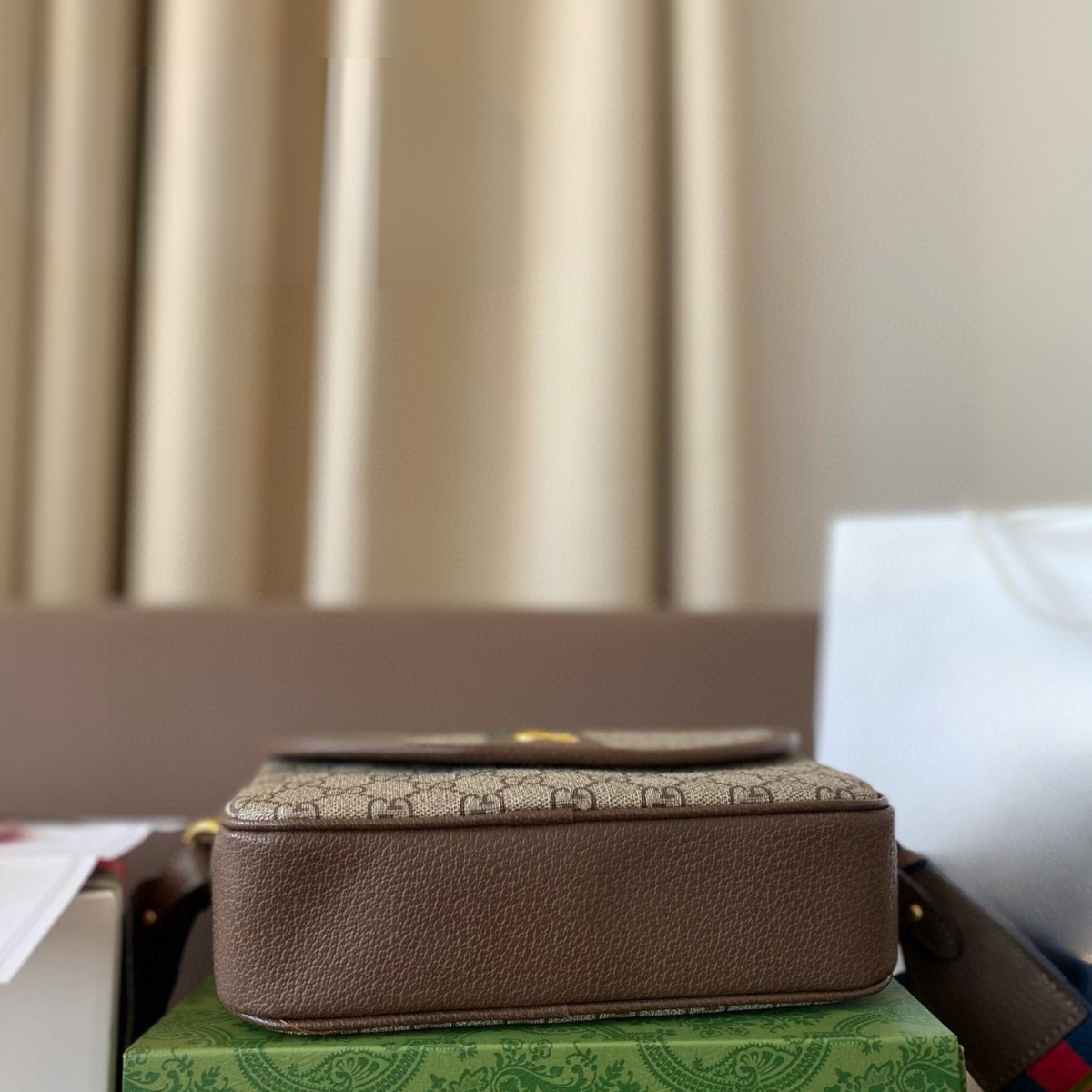 Gucci Ophidia Messenger Bag