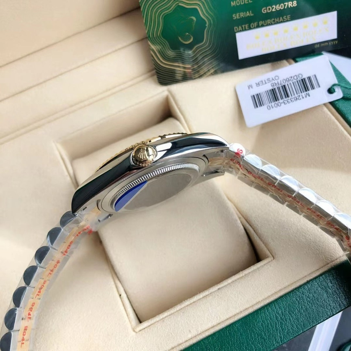 Refined Timeless Luxury Watch