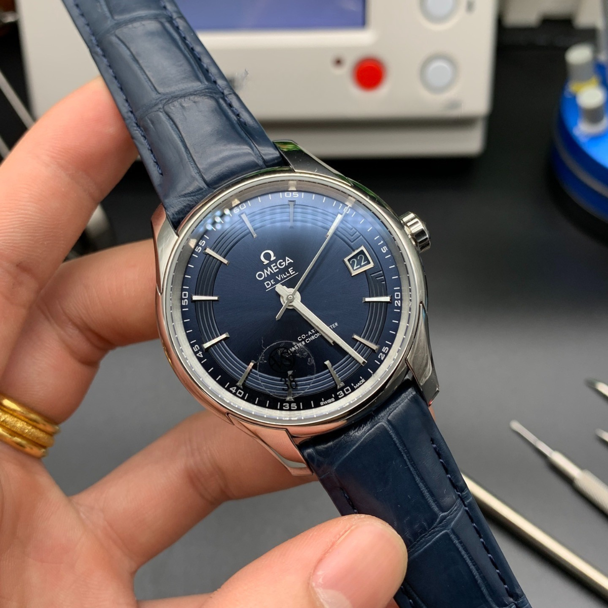 Tag Heuer F1 GULF Aston Martin Watch