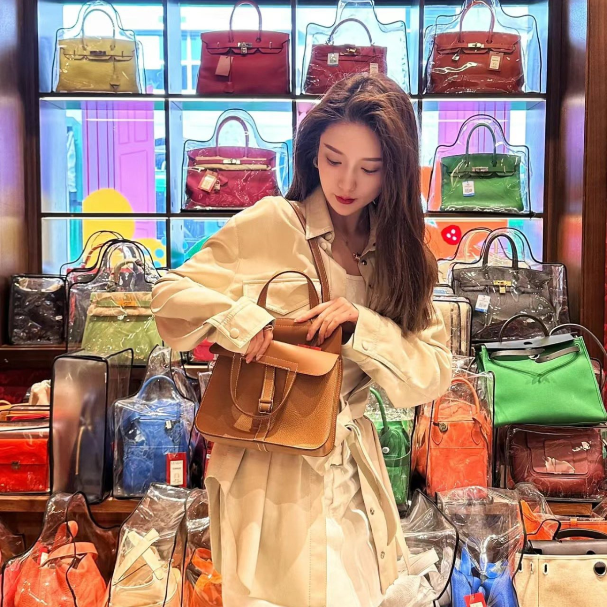 Hermès Halzan 31 Bag