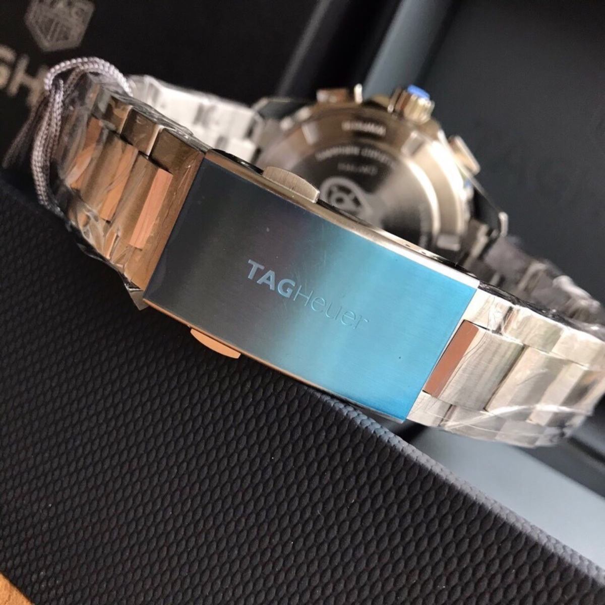 Tag Heuer Aquaracer Chronograph Watch – White Dial