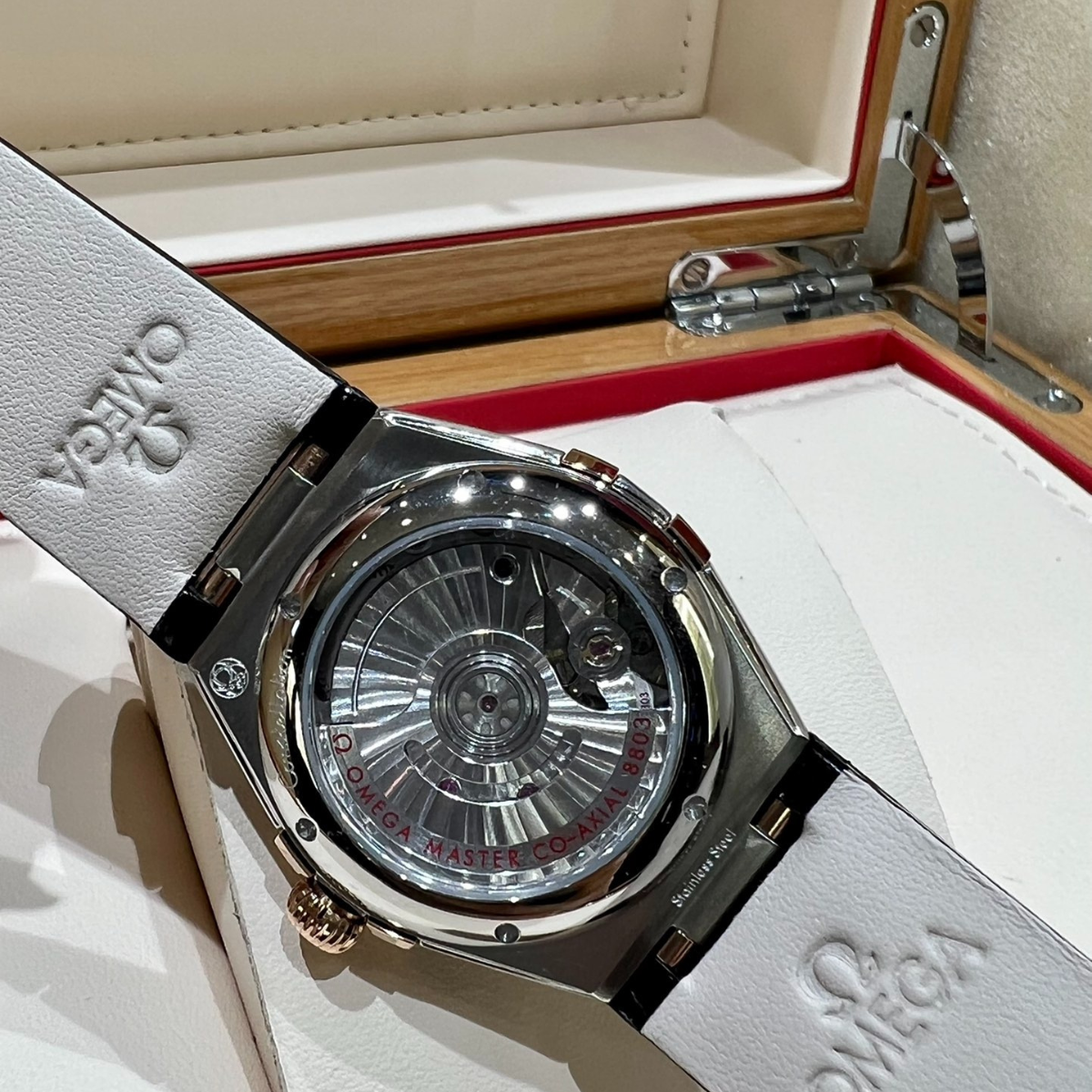 Omega Signature Diamond Dial Watch