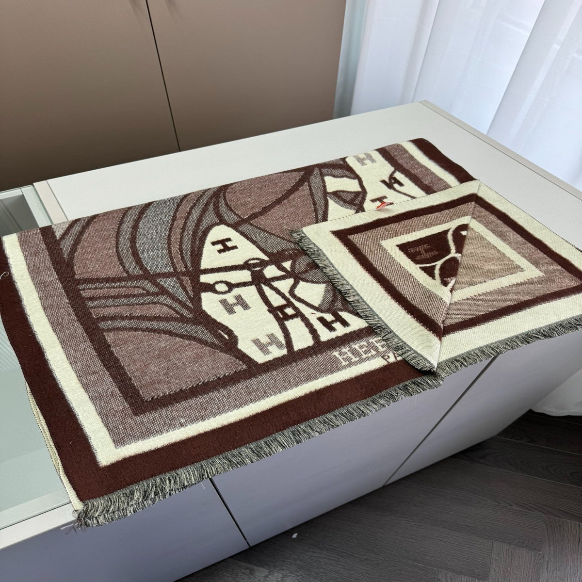 Hermes Classic Silk Signature Elegance Scarf