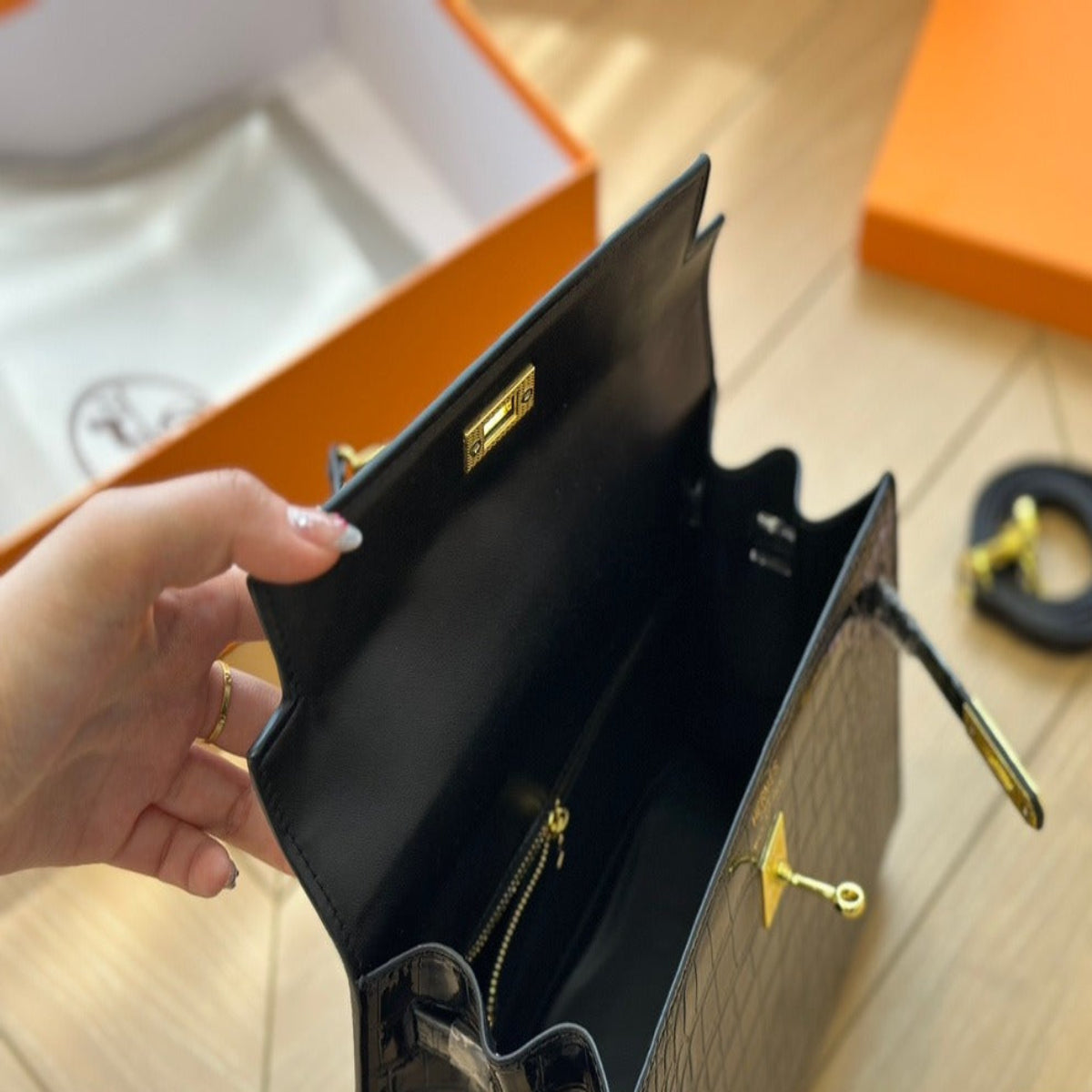 Hermès Kelly Luxury Bag