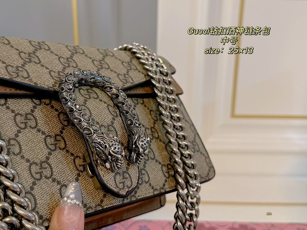 Gucci Dionysus Bag