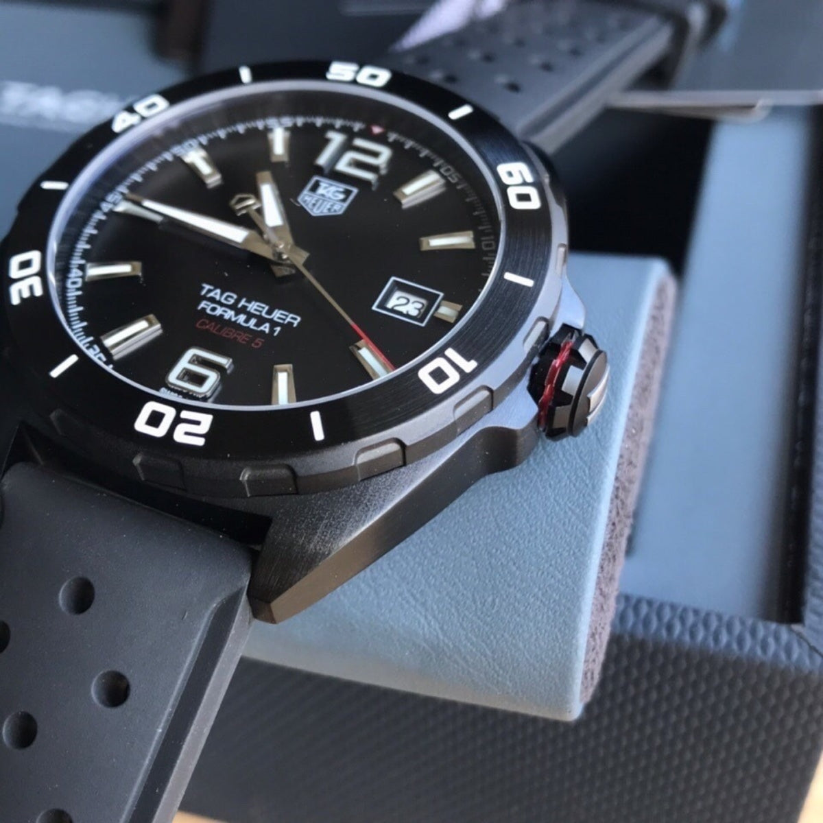 Tag Heuer Aquaracer Men's Rubber Strap Watch