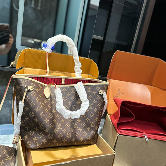LV Neverfull Medium Tote