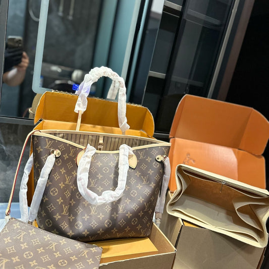 LV Neverfull Medium Tote bag