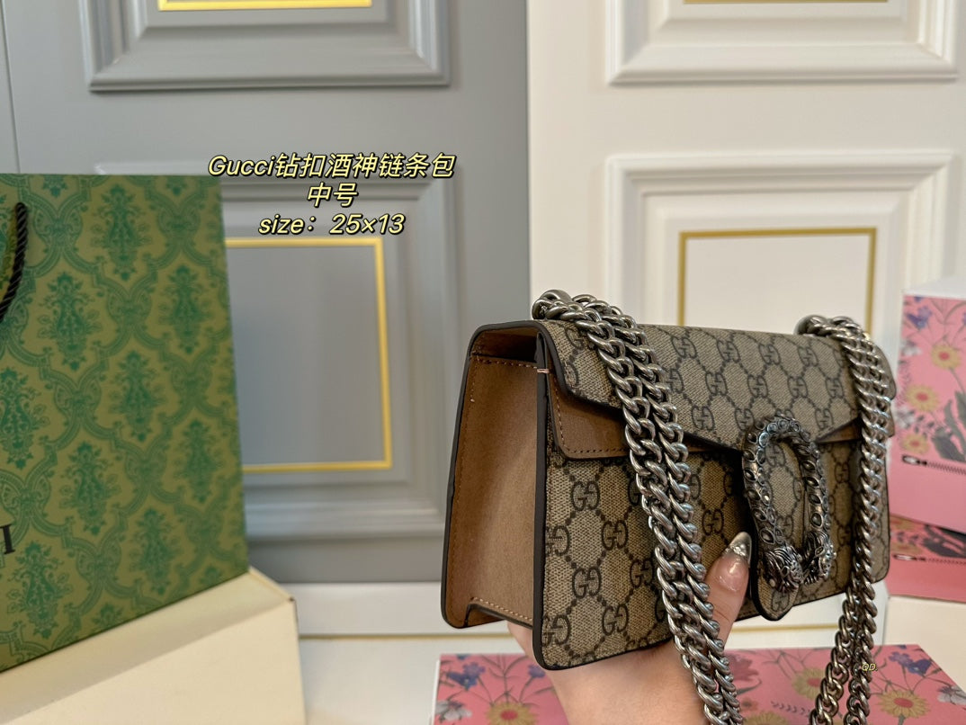 Gucci Dionysus Bag