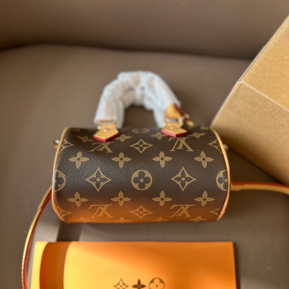 LV 16cm Pillow Bag