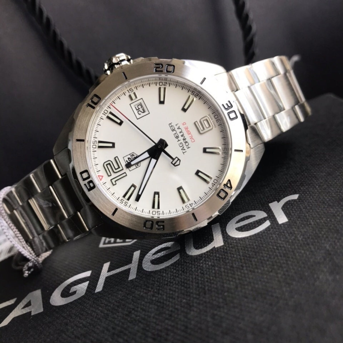 Tag Heuer Aquaracer Men's Black Dial Watch