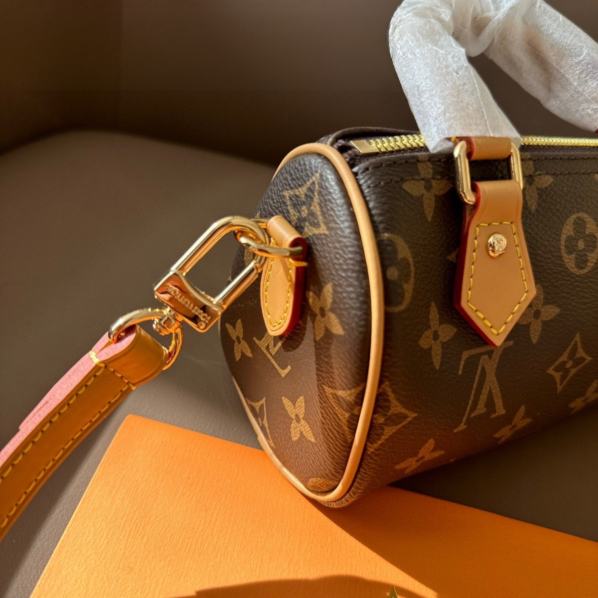 LV 16cm Pillow Bag