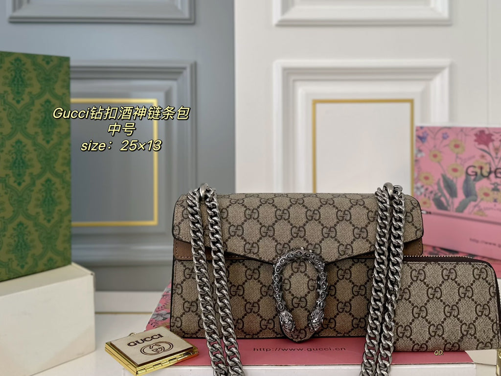 Gucci Dionysus Bag