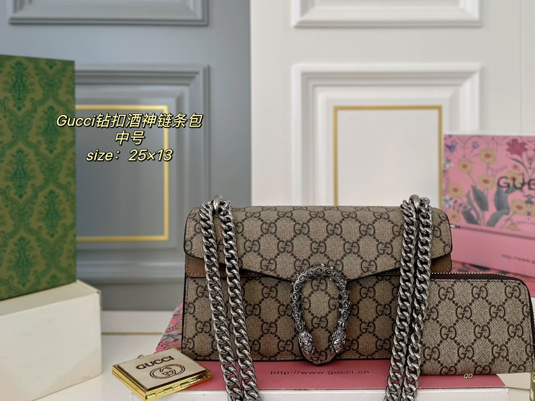 Gucci Dionysus Bag