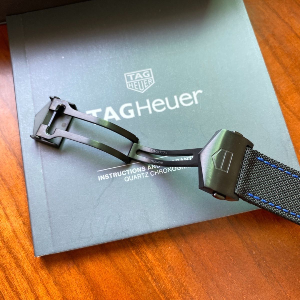 TAG Heuer Aquaracer Carbon Dial 300M Watch (Black & Yellow)