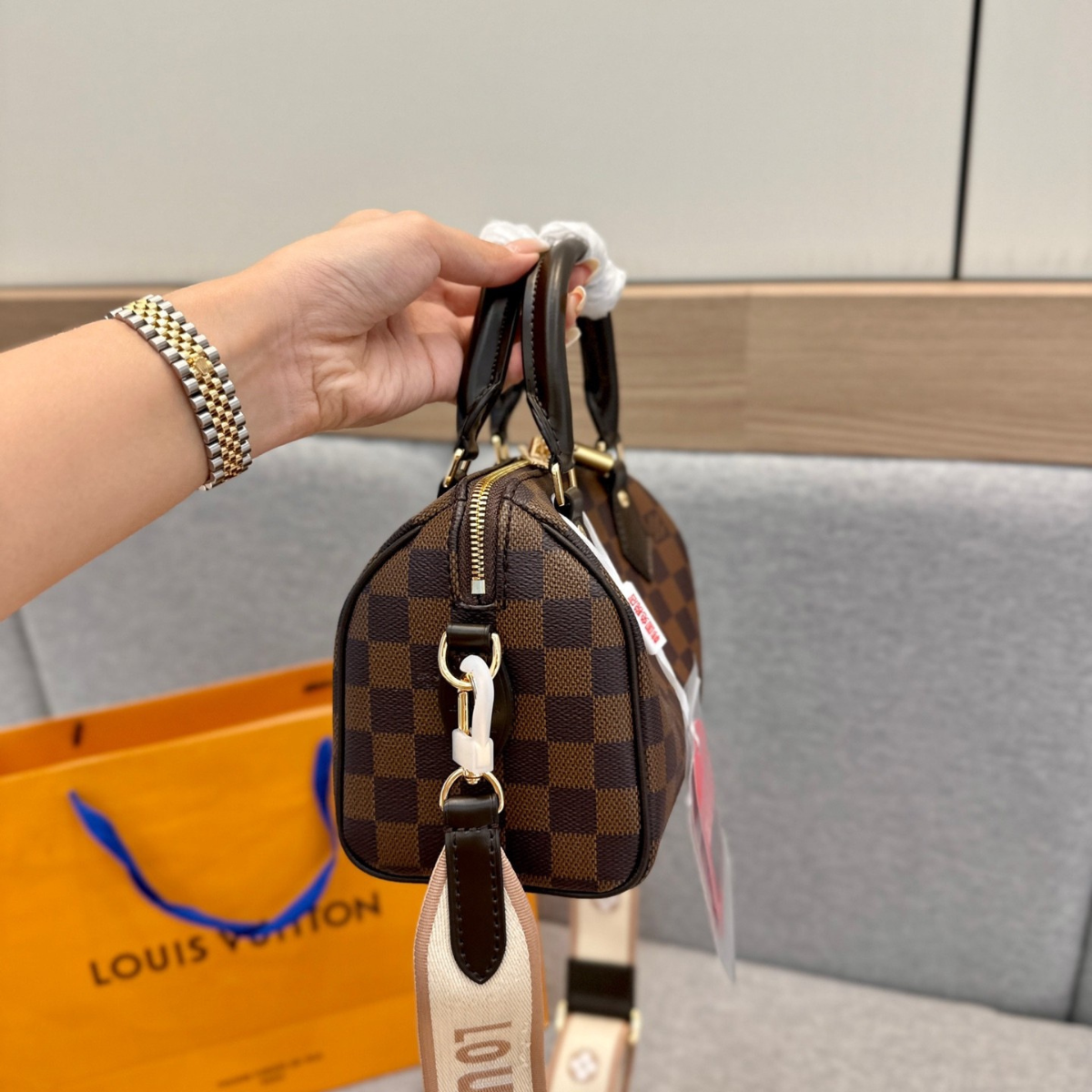 LV Damier Speedy Bag