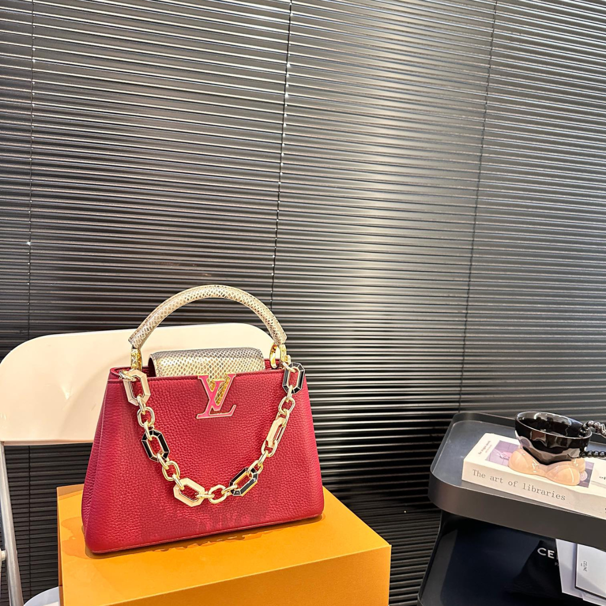 LV Capucines Leather Hand Bag