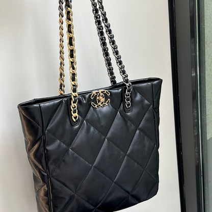 Chanel Tote Bag