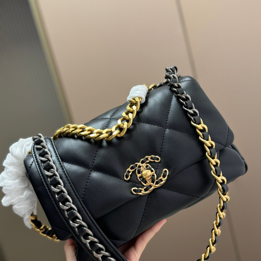 Chanel Lambskin Luxury Bag