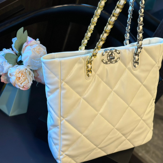 Chanel Tote Bag