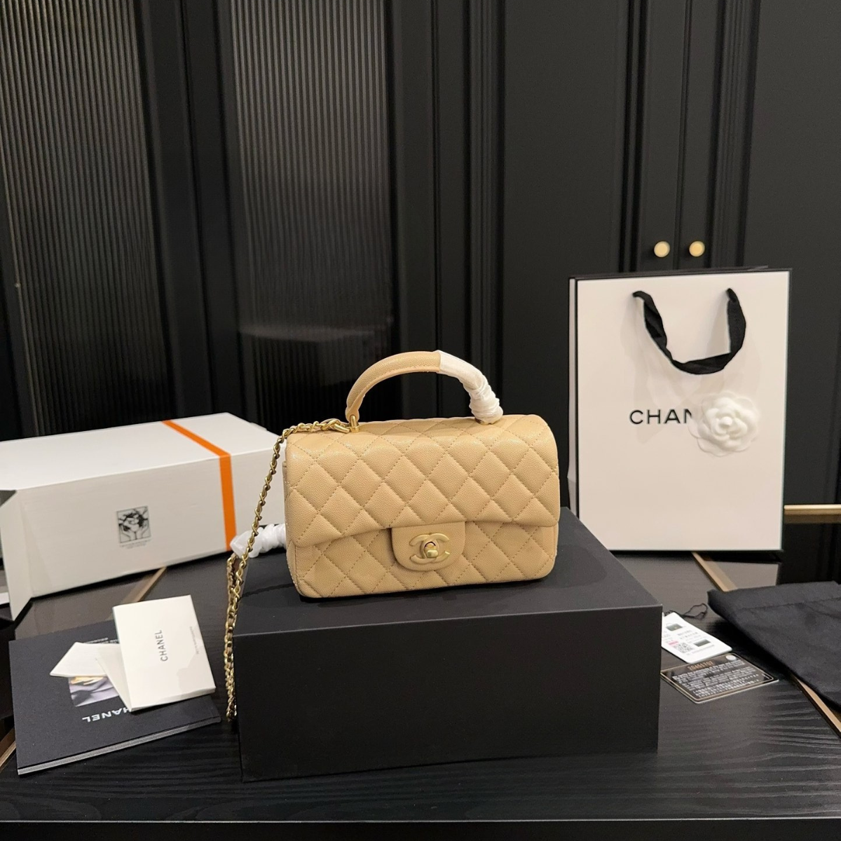 Chanel Caviar Mini CF Handel