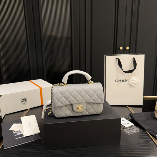 Chanel Caviar Mini CF Handel