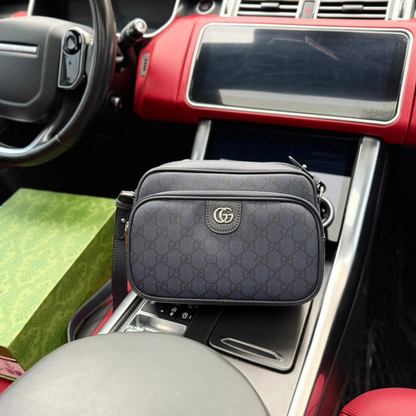 GUCCI Supreme Messenger Bag