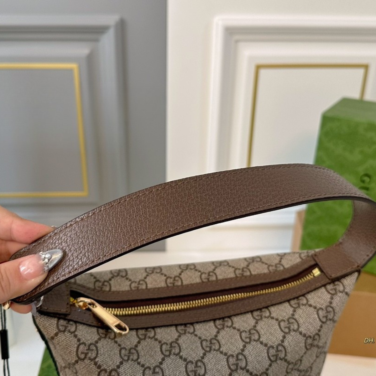 Gucci Ophidia Hobo Bag