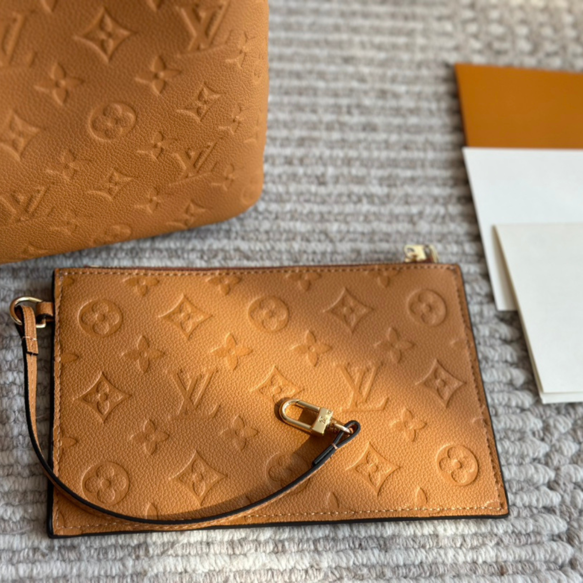 LV Milk Tea Bucket