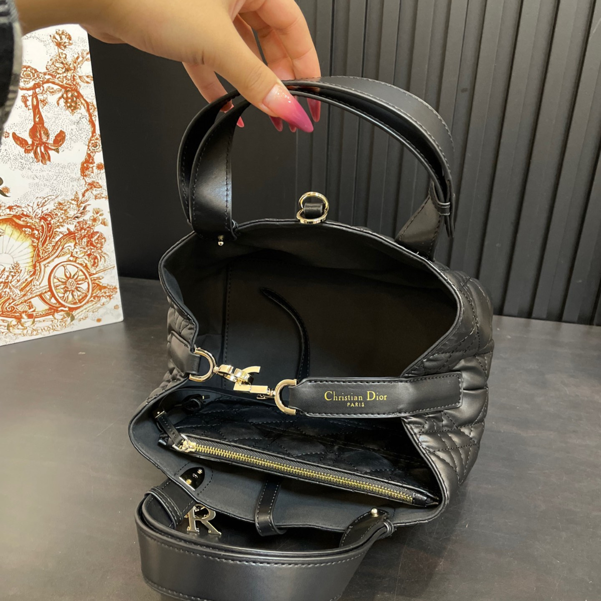 DIOR Toujours Shopping Bag