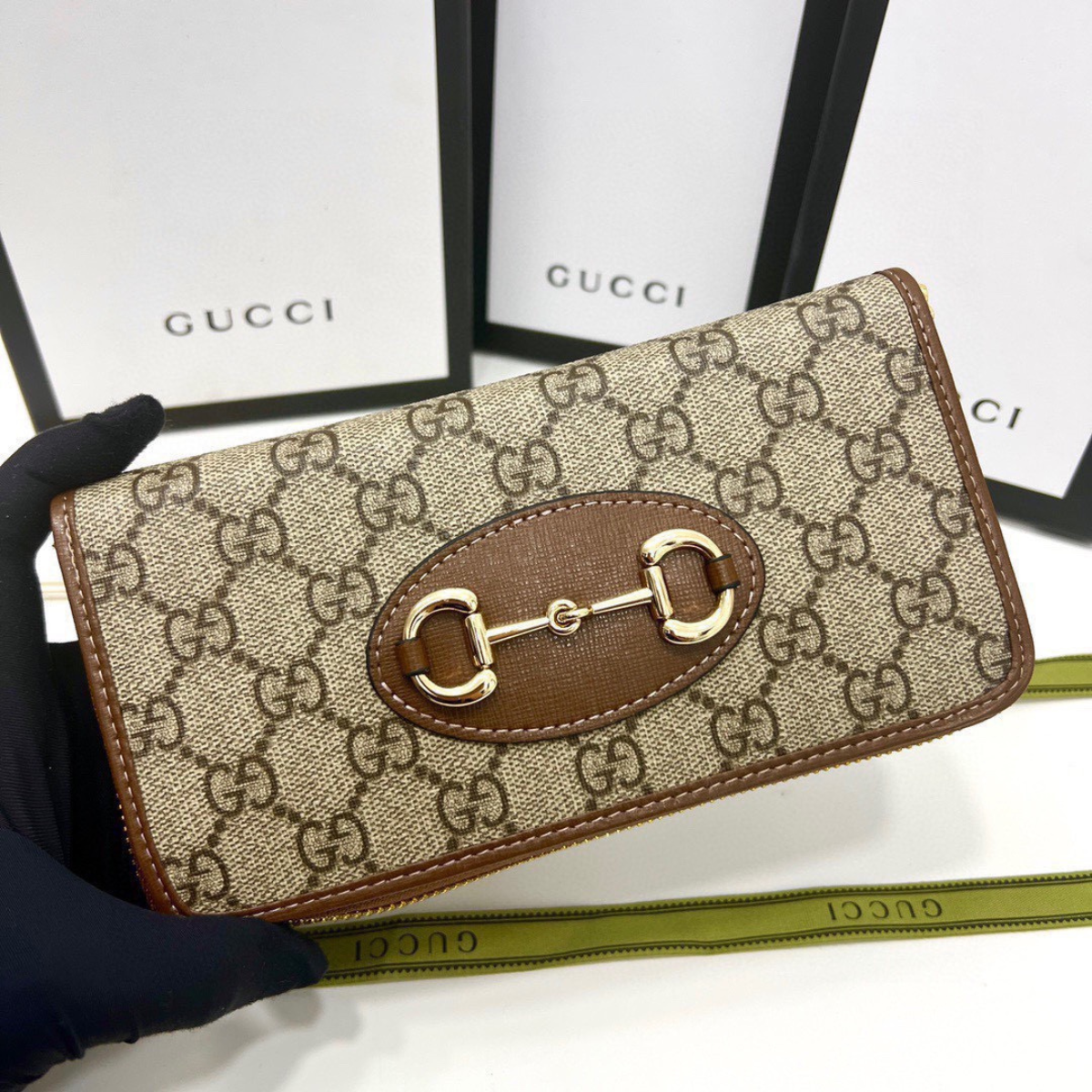 Gucci Horsebit Zip Wallet