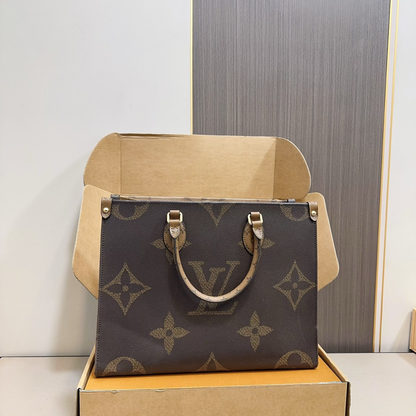 LV Onthego Jungle Tote Bag