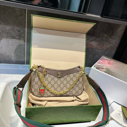 Gucci Retro Underarm Bag