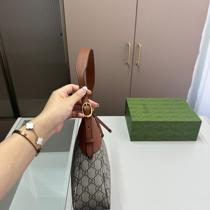 Gucci Retro Shoulder Bag