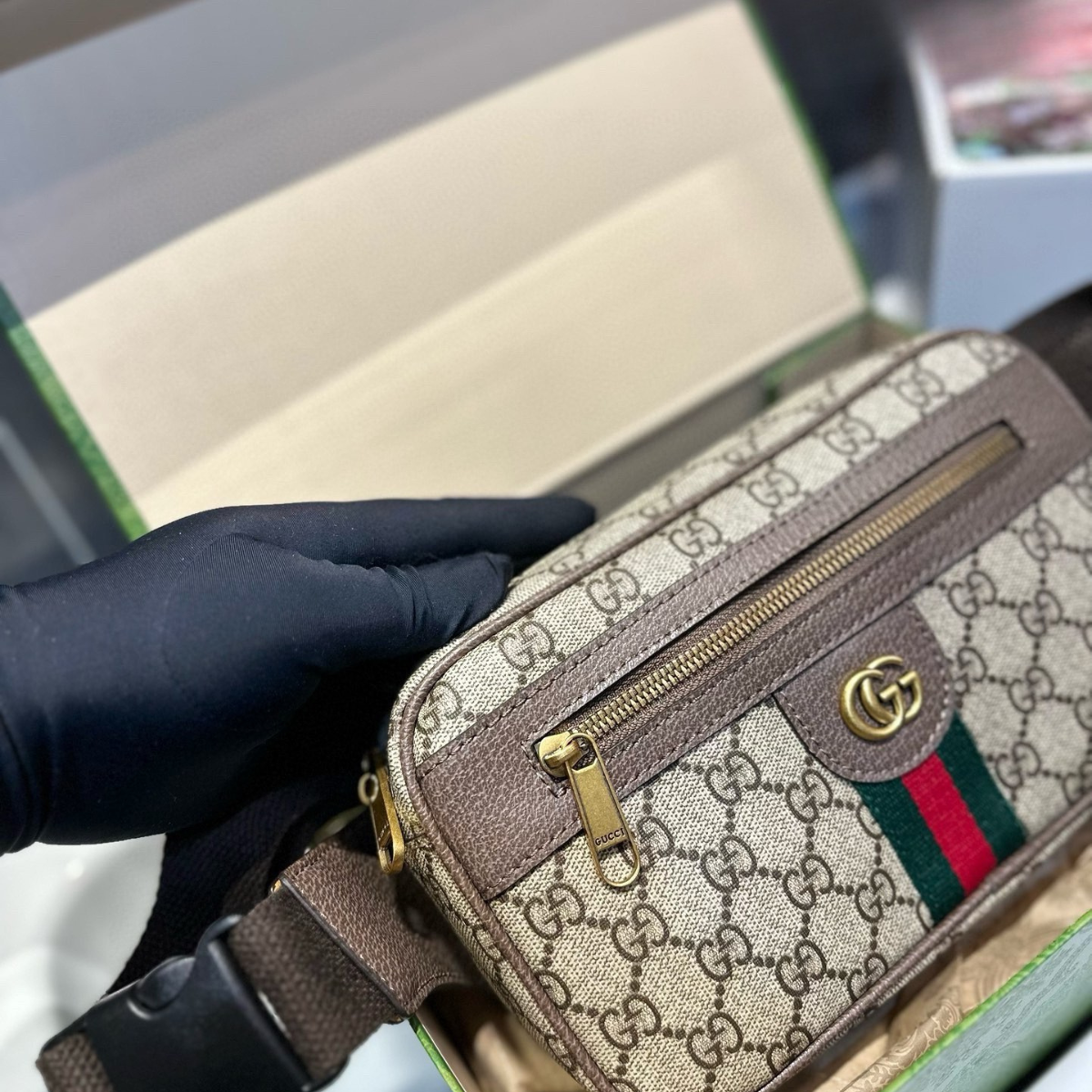 Gucci Ophidia Chest Bag