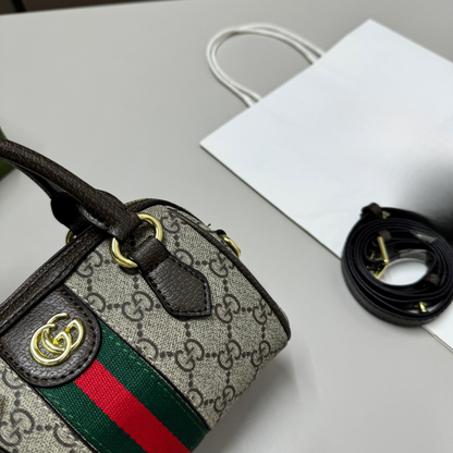 Gucci Stylish Pillow Bag