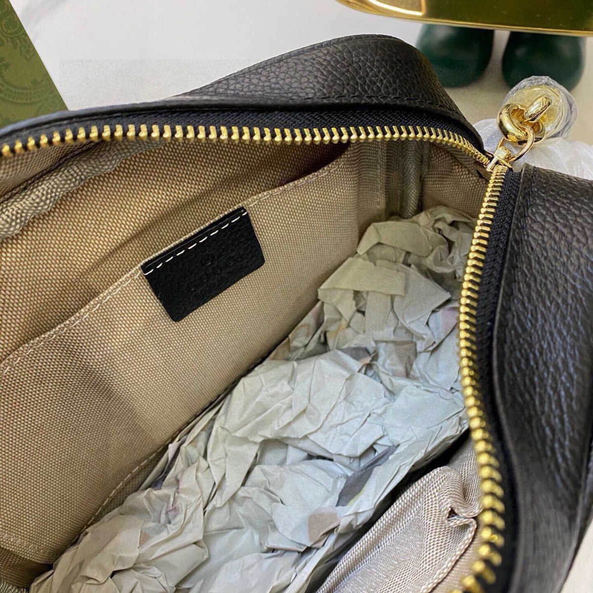 GUCCI Luxury Leather Purse