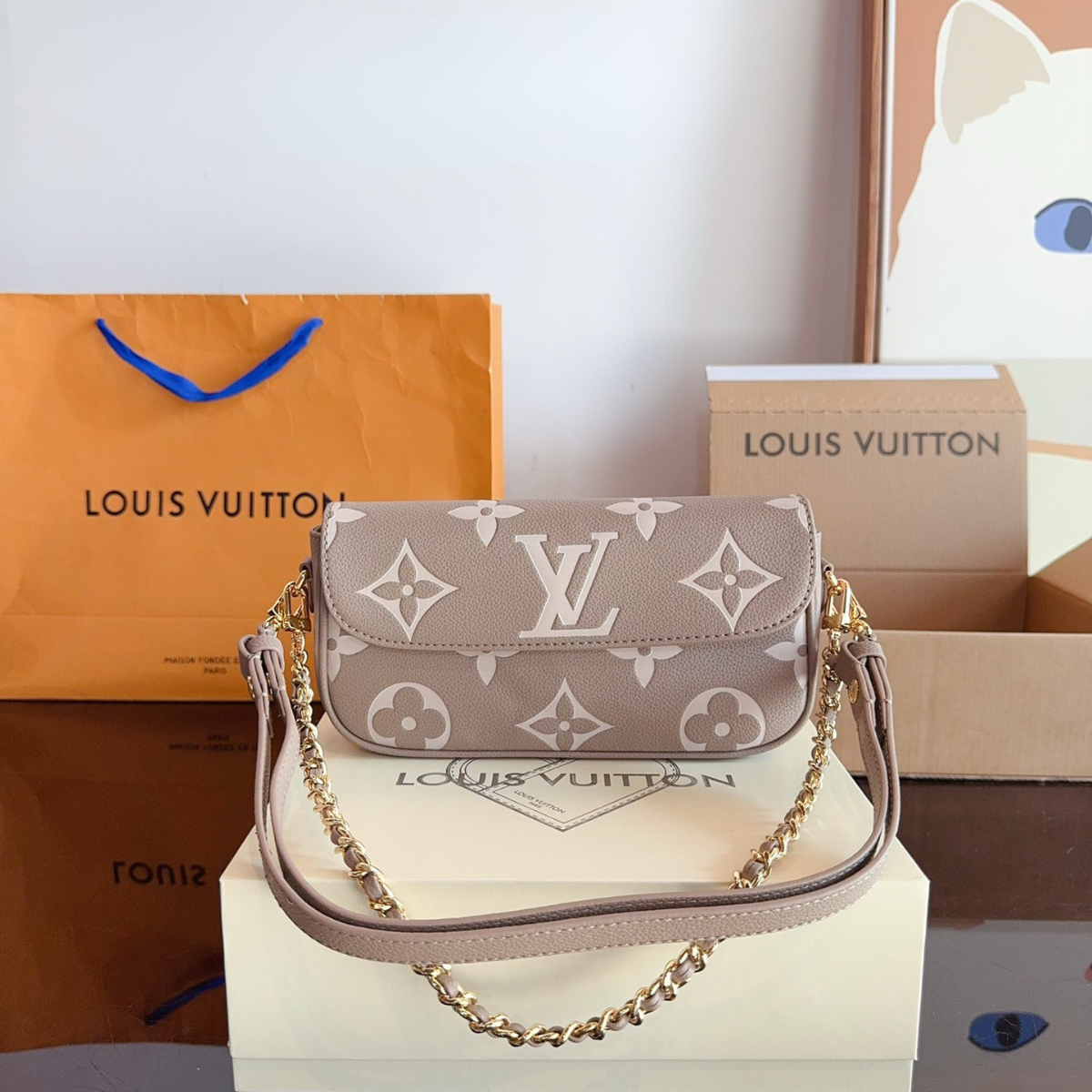 LV Ivy Shoulder Bag