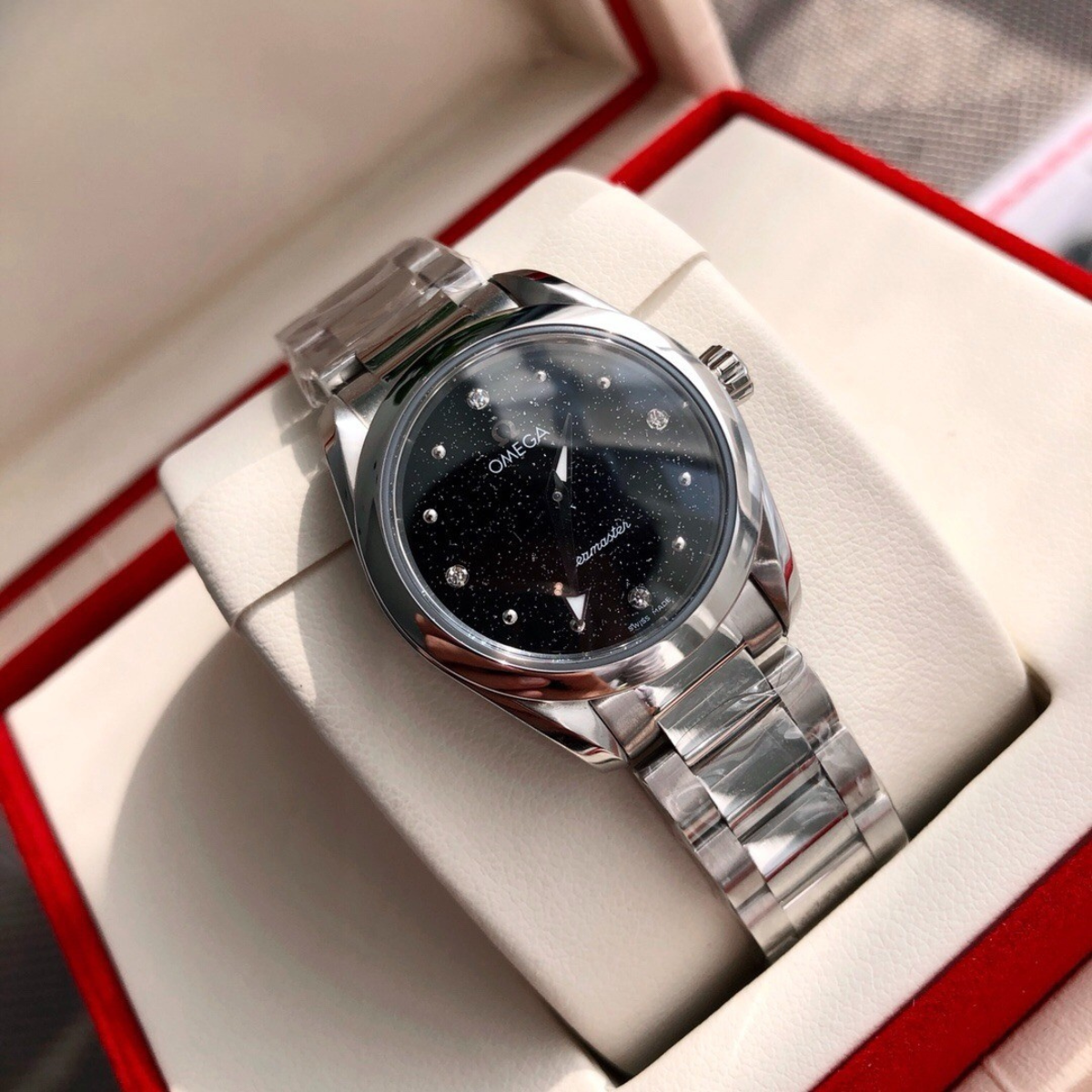 Omega-Seamaster-Aqua-Terra-Ladie Watch