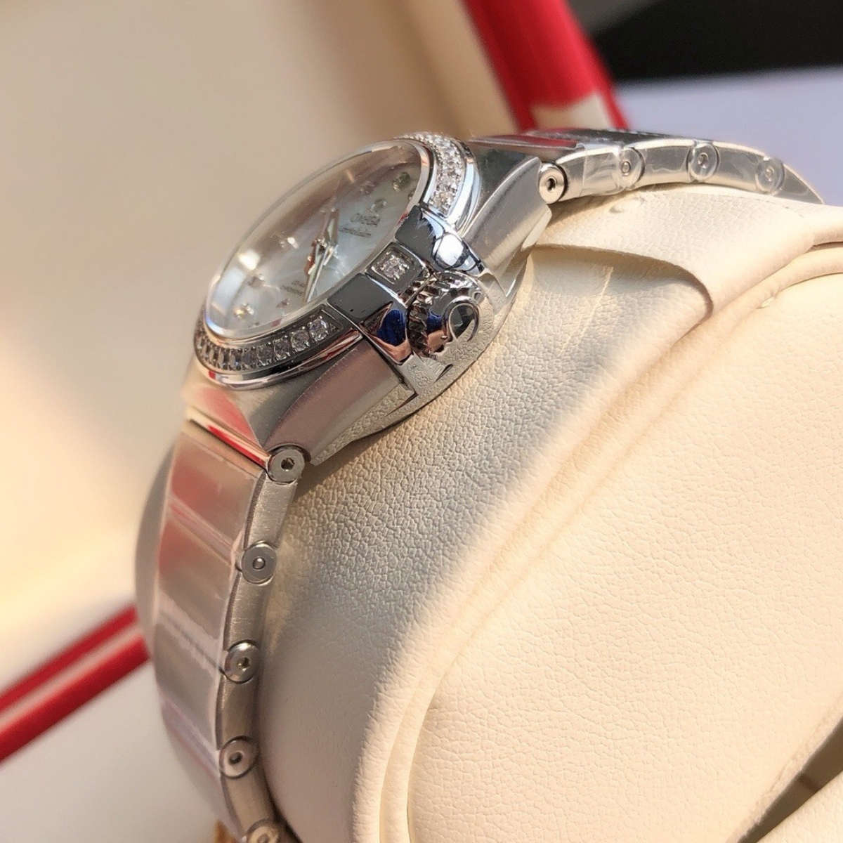 Omega-Constellation-Premium-Ladies-Watch