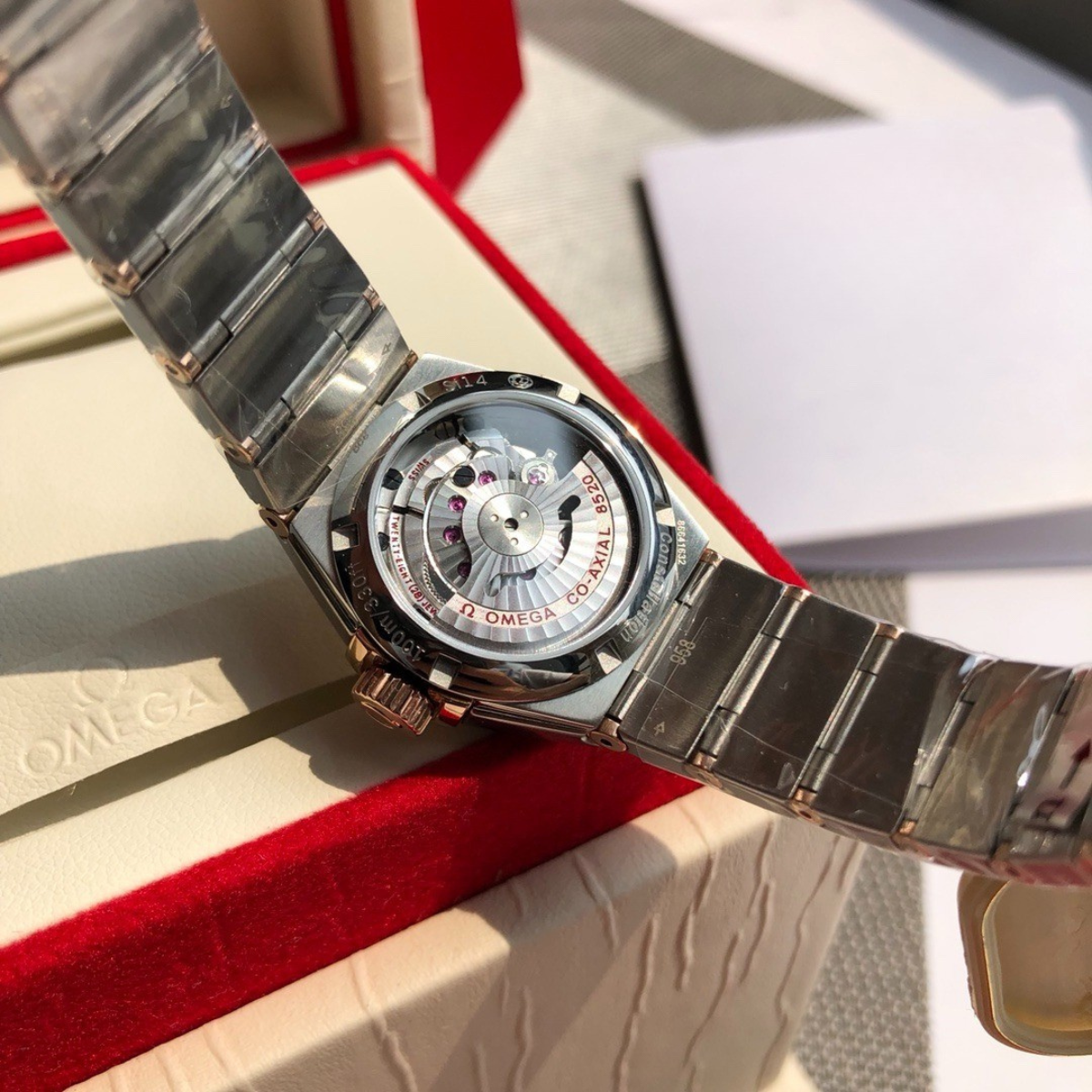 Omega Ladies Automatic Diamond 27mm Watch