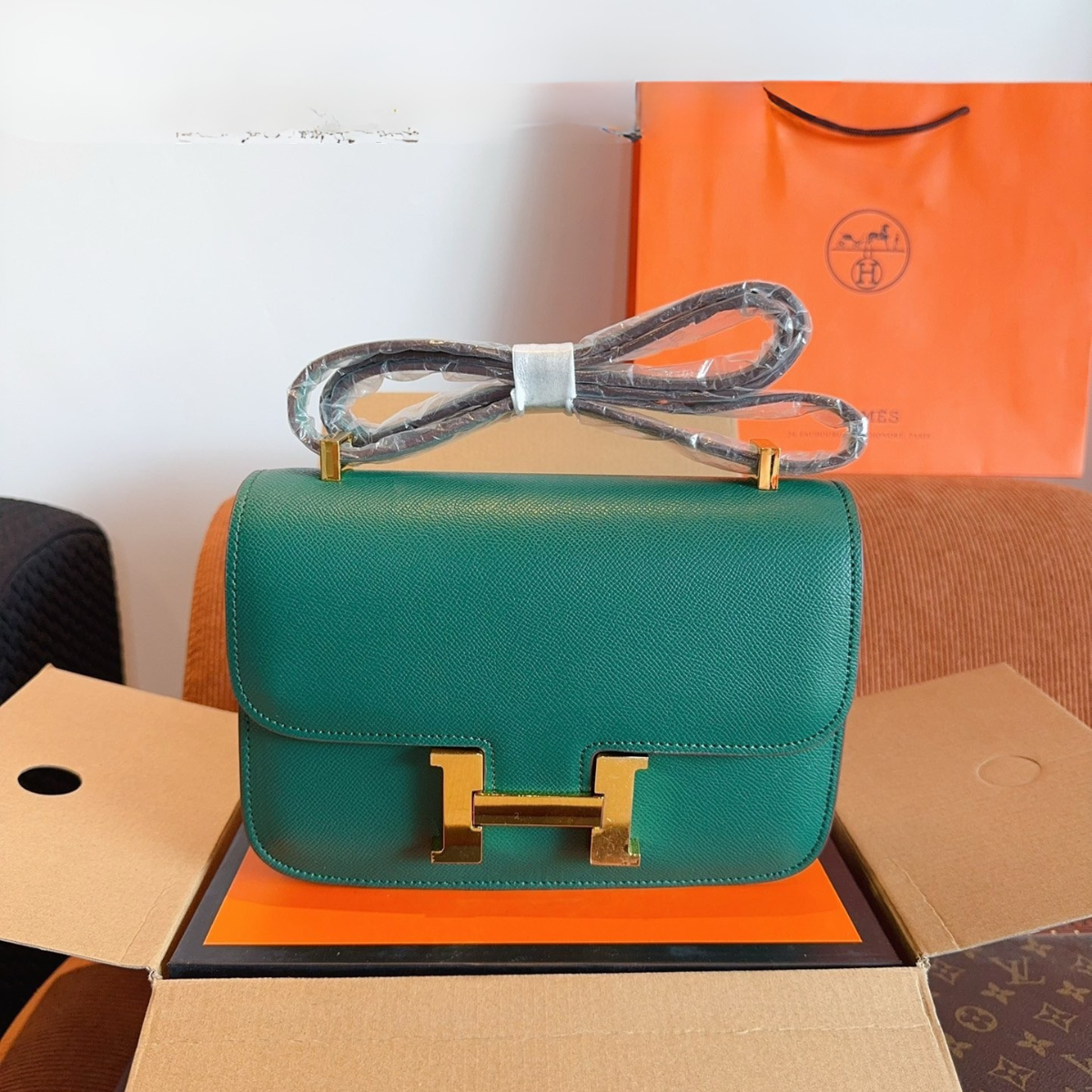 Hermès Cowhide Flight Bag