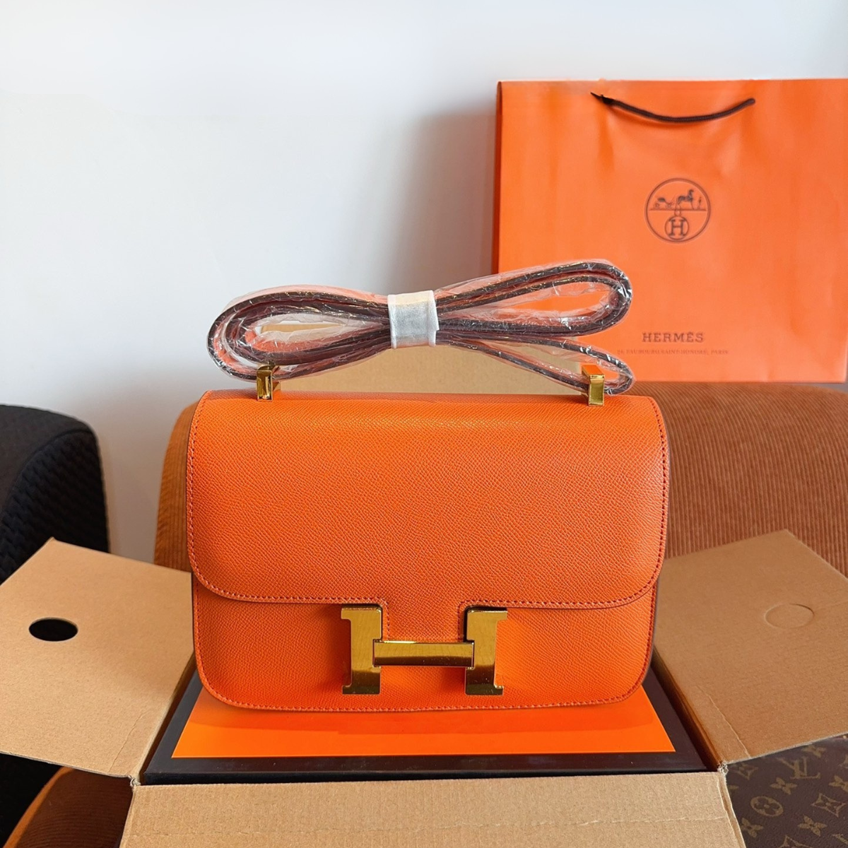 Hermès Cowhide Flight Bag