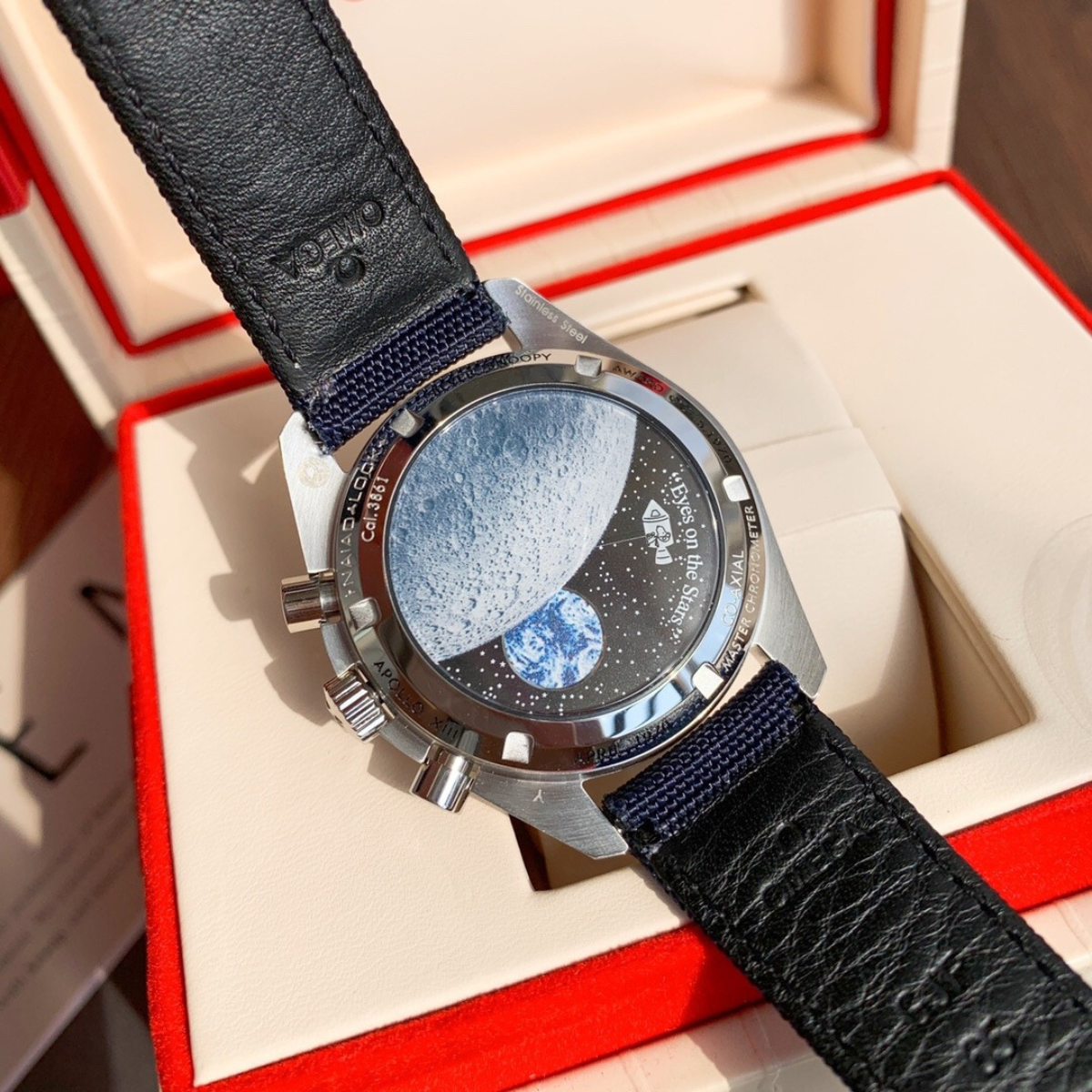 Omega Snoopy50th Moon Watch