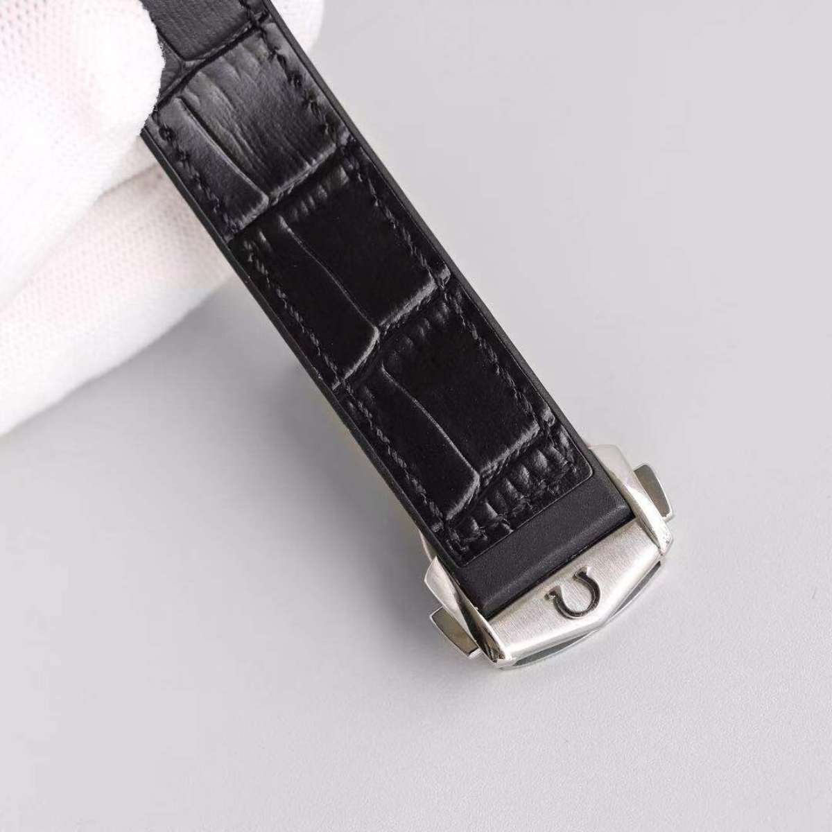 mega Constellation Gents 41mm Watch