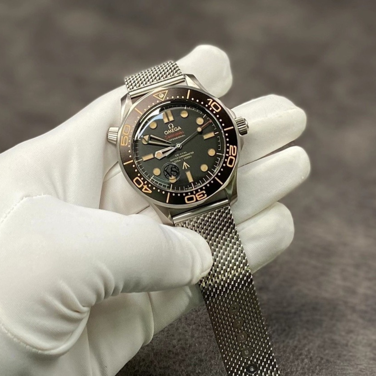 Omega Bond 007 No Time Watch