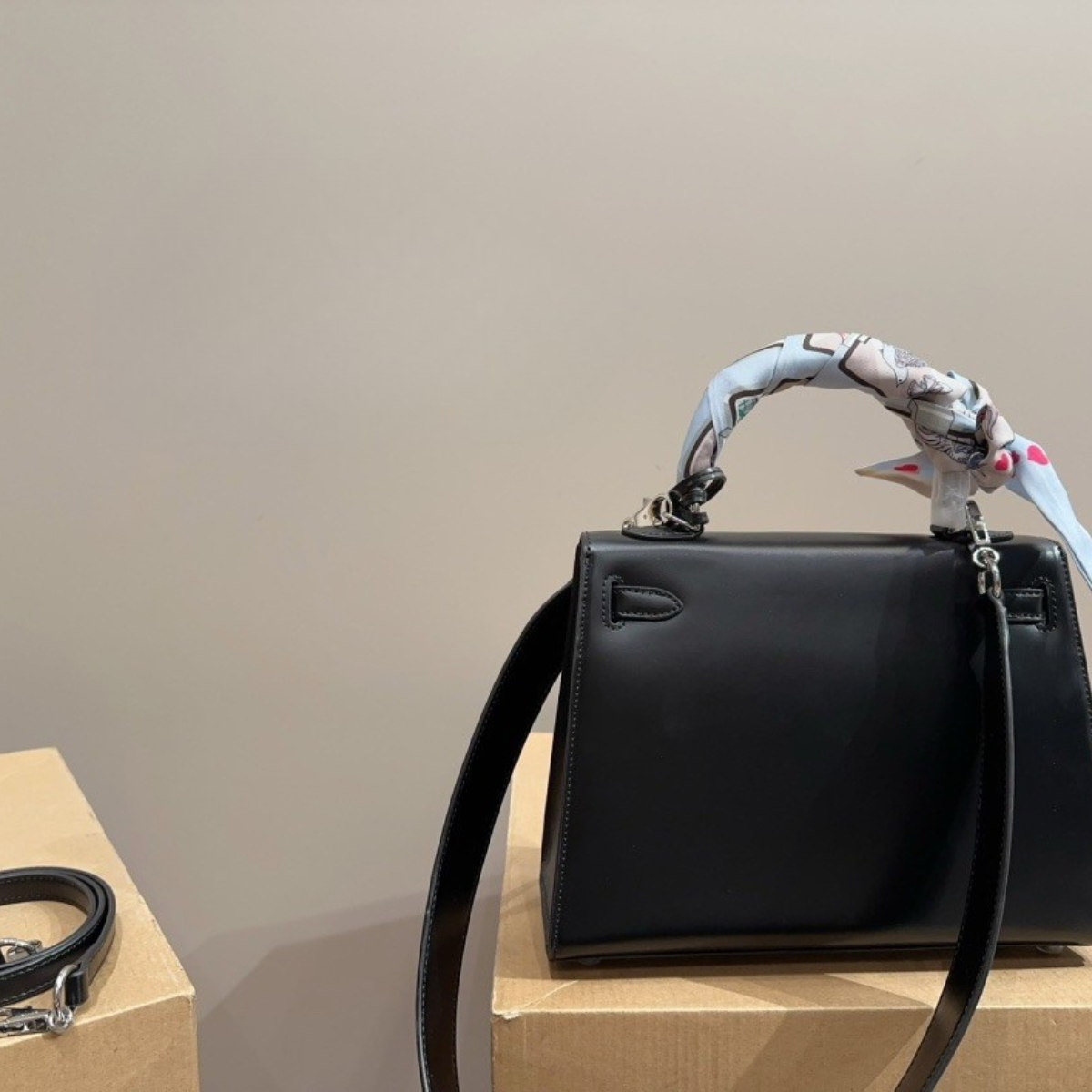 Hermès Kelky Box 24cm Bag