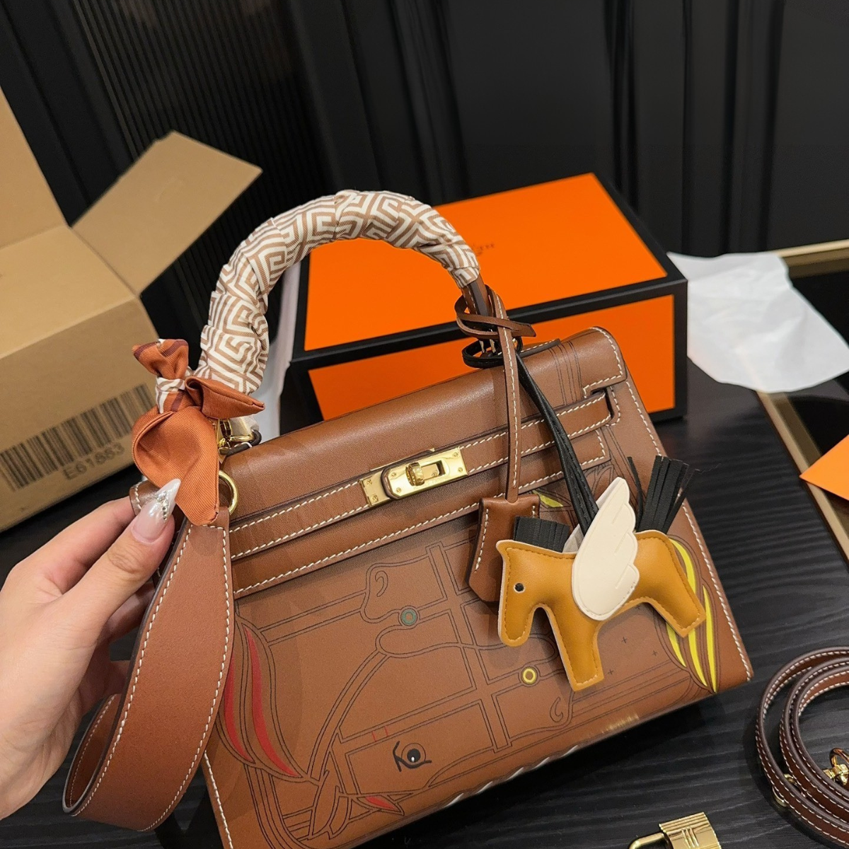 Hermès Kelly Painted Bag 25cm